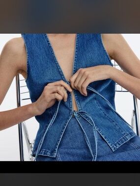 H&M Blue Denim Tie-Front Tank Top
